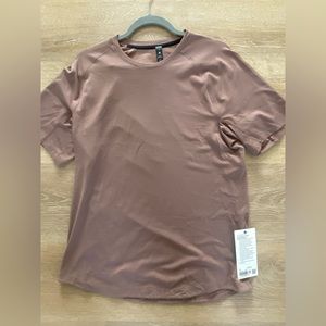 Lulu Lemon License to Train Shirt Mens
